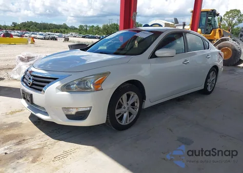 2014 Nissan Altima 2.5 Sv из США, поврежденный, VIN 1N4AL3AP4EN235641